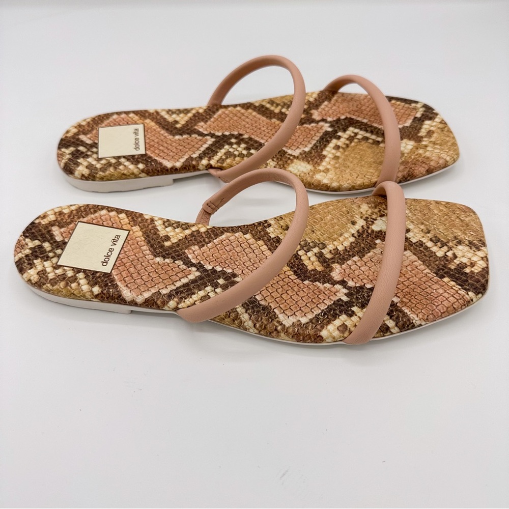 Dolce Vita Lester Sandals in Blush Stella - Picture 6 of 6